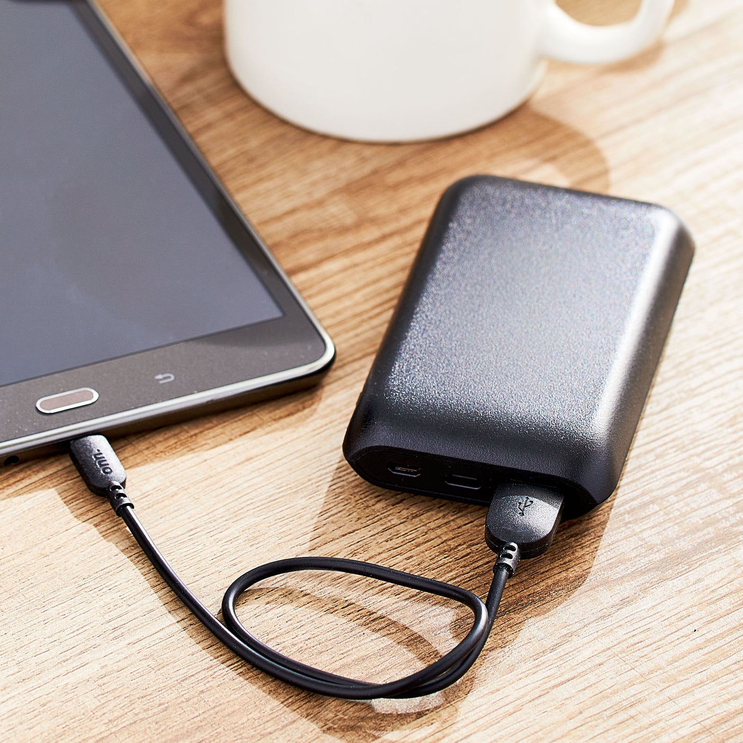 . 8,000 Mah Portable Battery with Usb-C/Micro-Usb/Usb Ports, Black